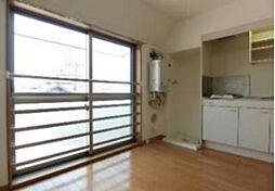 メゾンジュネス 301 3階ワンルームのリビング/ダイニング