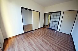 京王線 多磨霊園駅 徒歩4分の賃貸アパート 2階2DKのリビング/ダイニング