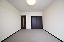 レオネクストレグルス 202 2階1Kのリビング/ダイニング