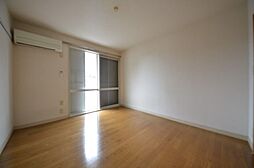 グレース国立 206 2階1Kのリビング/ダイニング