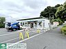 周辺：ファミリーマートさいたま中尾店 徒歩9分。 690m