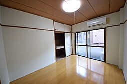 京王線 国領駅 徒歩3分の賃貸マンション 3階1Kのリビング/ダイニング