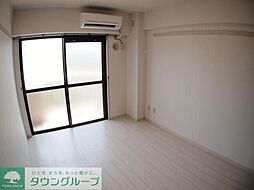 京王線 調布駅 徒歩10分の賃貸マンション 1階1DKのリビング/ダイニング