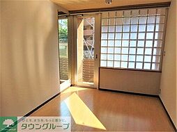 小田急小田原線 狛江駅 徒歩8分の賃貸マンション 2階1Kのリビング/ダイニング