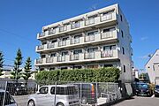 ★目の前コインパーキングあり★