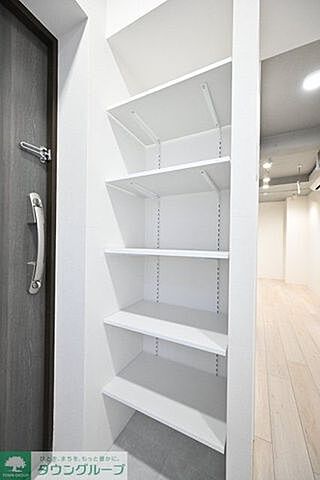 収納