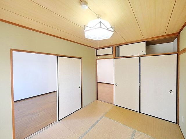 寝室