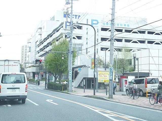 周辺