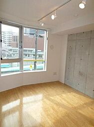 ＺＥＳＴＹ東新宿 401 4階ワンルームのリビング/ダイニング