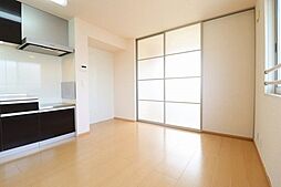 チェリーブラッサム 2階1LDKのリビング/ダイニング