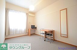 レオパレスガーデンプレイス 3階1Kのリビング/ダイニング