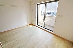 ヴィーダ　ローザ 203 2階1Kのリビング/ダイニング