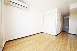 江ノ島電鉄 藤沢駅 徒歩18分の賃貸マンション 3階ワンルームのリビング/ダイニング