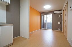 ラウレアII 102 1階1LDKのリビング/ダイニング