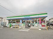 ファミリーマート所沢寿町店 471m