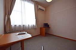 レオパレスリエット亀有 1階1Kのリビング/ダイニング