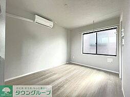 ハナテラス竹ノ塚 1階ワンルームのリビング/ダイニング