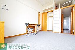 レオパレスヴィレッジ 305 3階1Kのリビング/ダイニング