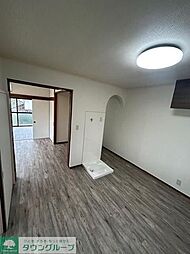 サンアボード 201 2階2DKのリビング/ダイニング