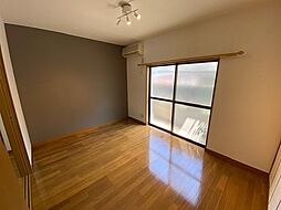 コートハイム丸博II 201 2階1Kのリビング/ダイニング