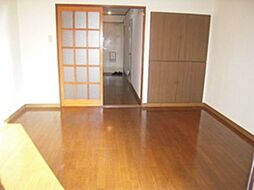 京王線 多磨霊園駅 徒歩6分の賃貸マンション 3階1DKのリビング/ダイニング