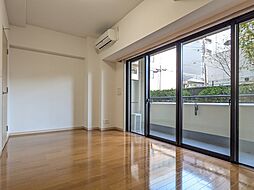 フルグラール池袋 103 1階1DKのリビング/ダイニング