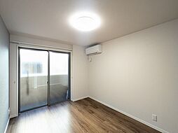 ランドストーン 102 1階1Kのリビング/ダイニング