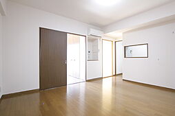 グランドパレス桜 406 4階3LDKのリビング/ダイニング