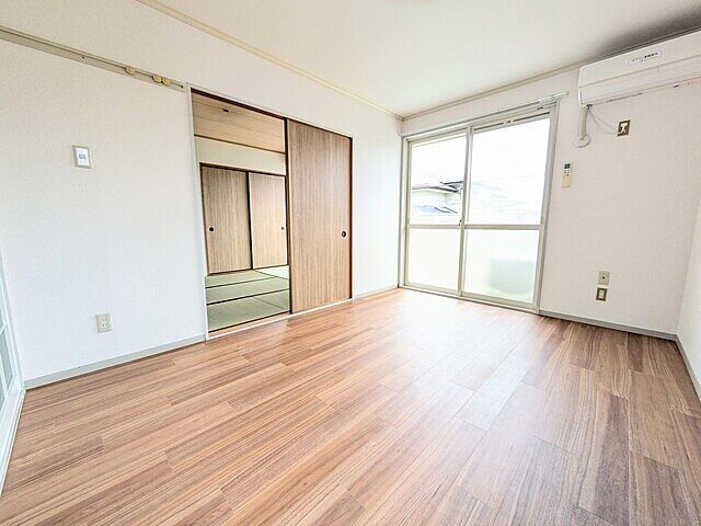 寝室
