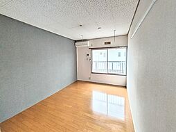 アーバンハイツ 202 2階ワンルームのリビング/ダイニング