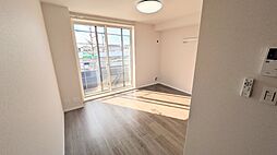 ビクトワールII 203 2階1Kのリビング/ダイニング