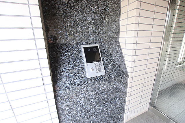 エントランス サーパス藤沢湘南台第2 3階/202