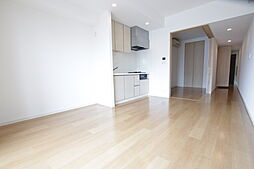 アールスタイルズ武蔵小杉 ウエスト 412 4階1LDKのリビング/ダイニング