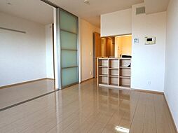 JR横浜線 矢部駅 徒歩9分の賃貸アパート 3階1LDKのリビング/ダイニング