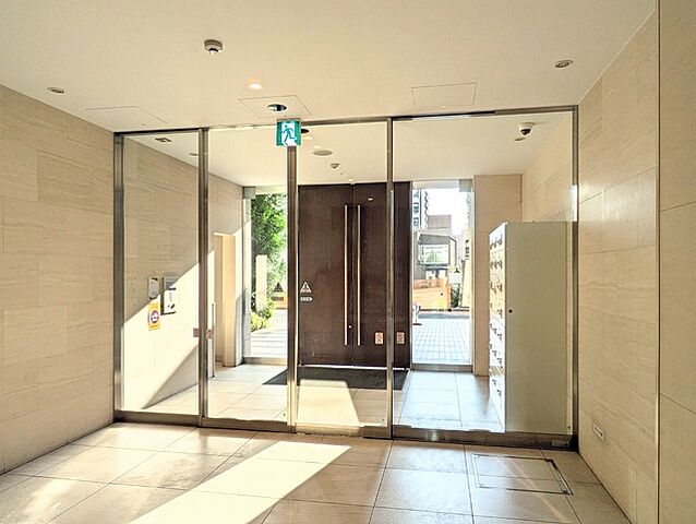 エントランス
