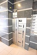 不在時の強い味方☆宅配ボックスあり！