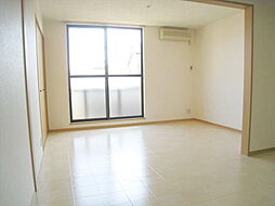 メゾン・ベルジュ壱番館 205 2階1LDKのリビング/ダイニング