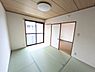 寝室：★★6帖の和室です♪★★