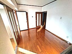 Ｙ＆Ｍ　ＨＩＧＨ　ＰＩＥＣＥ 202 2階3DKのリビング/ダイニング