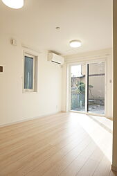 カーサ・リーベル 2 1階2SLDKのリビング/ダイニング