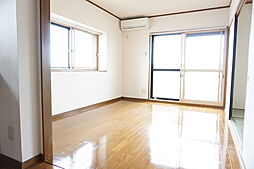 Ｙ＆Ｍ　ＨＩＧＨ　ＰＩＥＣＥ 402 4階3DKのリビング/ダイニング