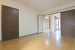 コーポレ古三津 203 2階2DKのリビング/ダイニング