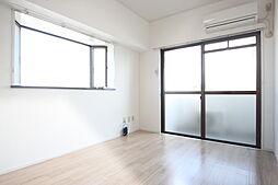 セントラルハイツ 401 4階1DKのリビング/ダイニング