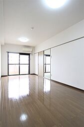 伊予鉄道横河原線 牛渕団地前駅 徒歩3分の賃貸マンション 4階2LDKのリビング/ダイニング