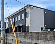 建築中