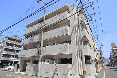 外観：外観