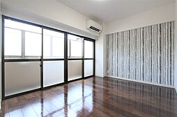 ヴィラ・アンソレイエ南江戸 102 1階1Kのリビング/ダイニング