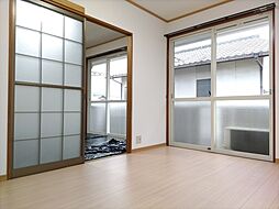 ハーモニック　フィール　II　Ｂ棟 205 2階3DKのリビング/ダイニング