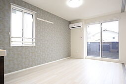 伊予鉄道市駅線 南町駅 徒歩5分の賃貸アパート 2階2LDKのリビング/ダイニング