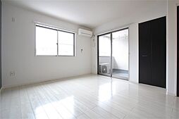 ファミーユコート 202 2階2LDKのリビング/ダイニング